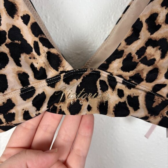 Victoria's Secret Soft Lined Wireless Cheetah Print Bralette Size: Small - Picture 5 of 7